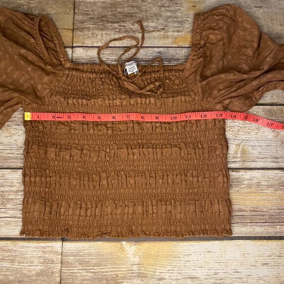 American Eagle, Brown Long Sleeve Crop Top with Ruffle Sleeves-size medium - Picture 2 of 7
